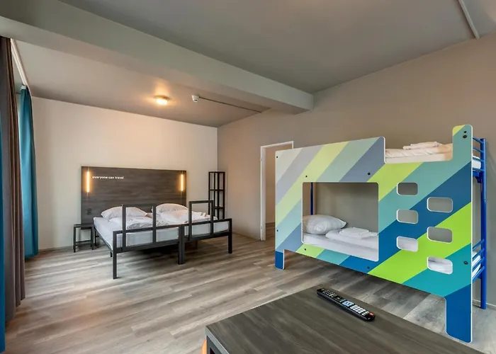 Hotel A&o Hauptbahnhof 2*