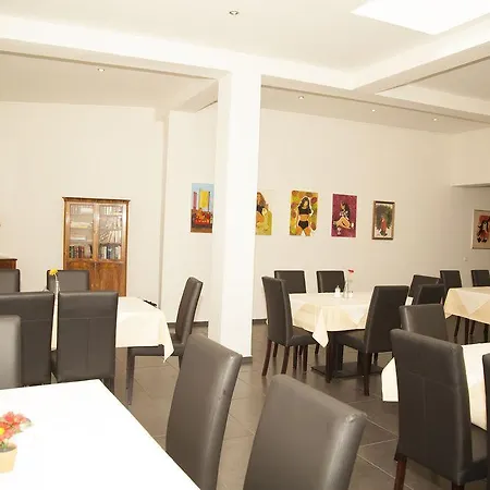 A&o ハウプトバーンホーフ