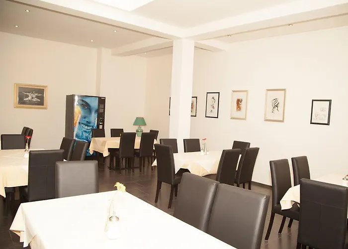 Hotel A&o Hauptbahnhof 2*