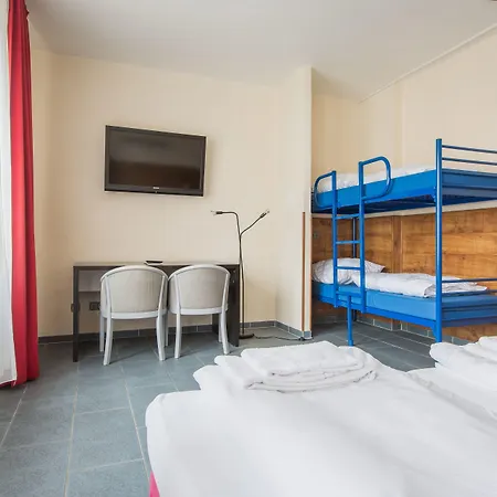 A&o Hauptbahnhof Hotel 2*