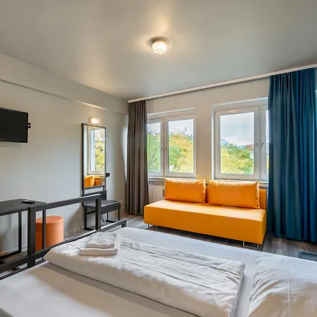 A&o Hauptbahnhof Hotel 2*