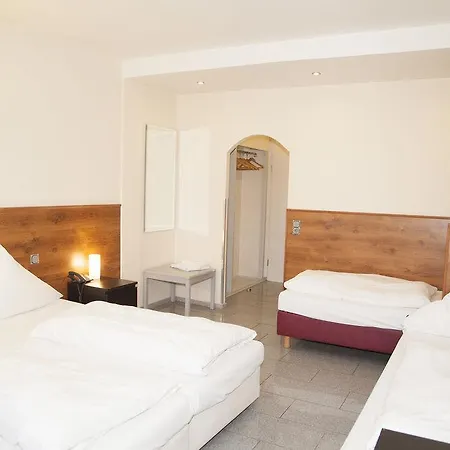 Hotel A&o Hauptbahnhof 2*