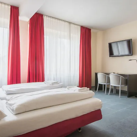 Hotel A&o Hauptbahnhof 2*